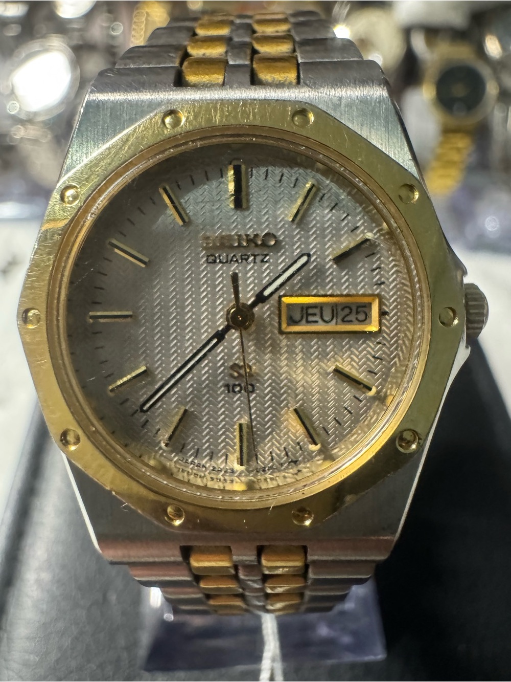 Seiko Gold & Silver Two-Tone Quartz Watch with Day/Date